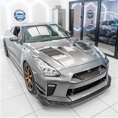 Photo from Litchfield Motors